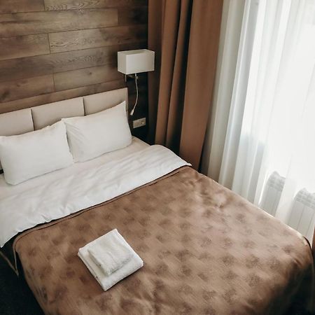 7 Boutique Hotel Ust-Kamenogorsk Exterior photo